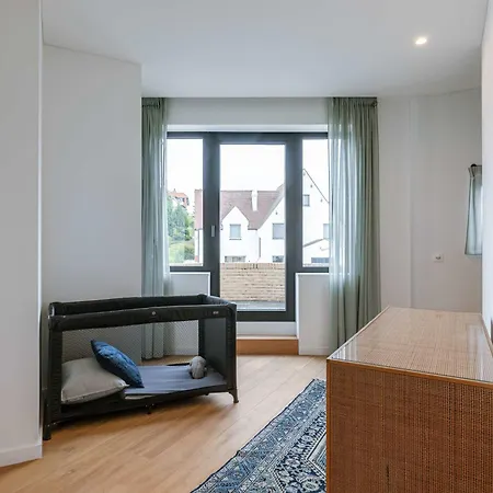 Huswell - Luxury For 8 Guests Near The In