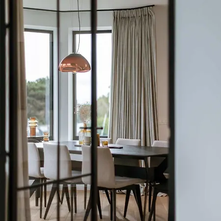 Huswell - Luxury For 8 Guests Near The In Villa