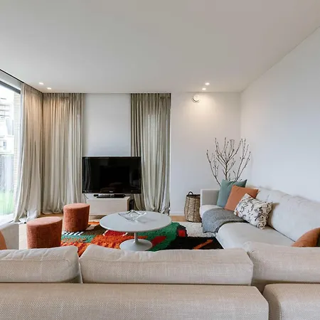 Huswell - Luxury For 8 Guests Near The In Villa *